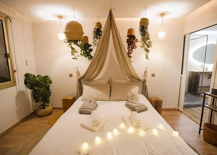 Appartement Romantique & Naturelle Avec Balneo Atacames