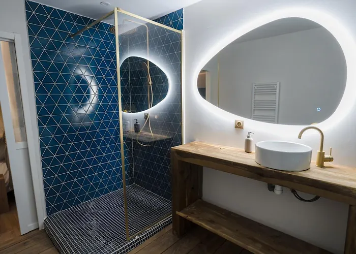 Romantique & Naturelle Avec Balneo *